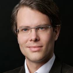 Dr. Sebastian Mika