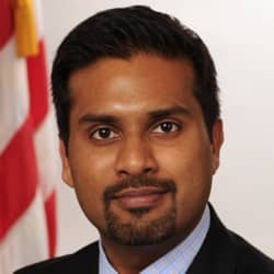 Dr. Shantanu Agrawal Dr. Shantanu Agrawal