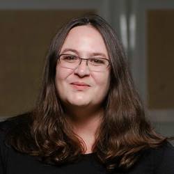 Holly Lyke-Ho-Gland Holly Lyke-Ho-Gland