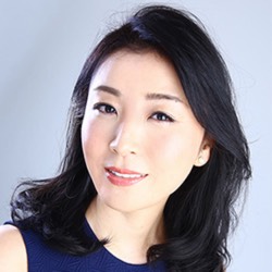 Ayaka Hahn Ayaka Hahn