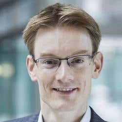 Dr. Christian Spindler Dr. Christian Spindler