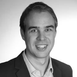 Dr. Tim Hasenpusch Dr. Tim Hasenpusch