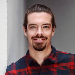 Tobias Hagenau Tobias Hagenau